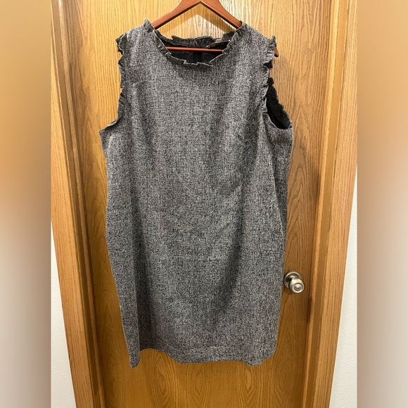 Loft Plus Dress - Picture 1 of 2